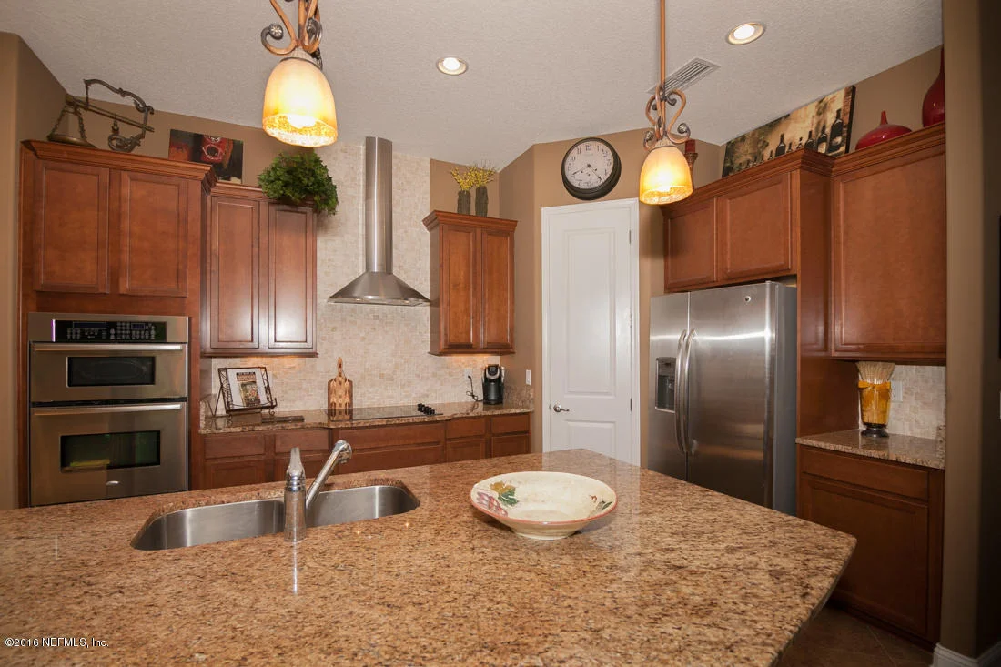 Photo of 187 STAPLEHURST Drive