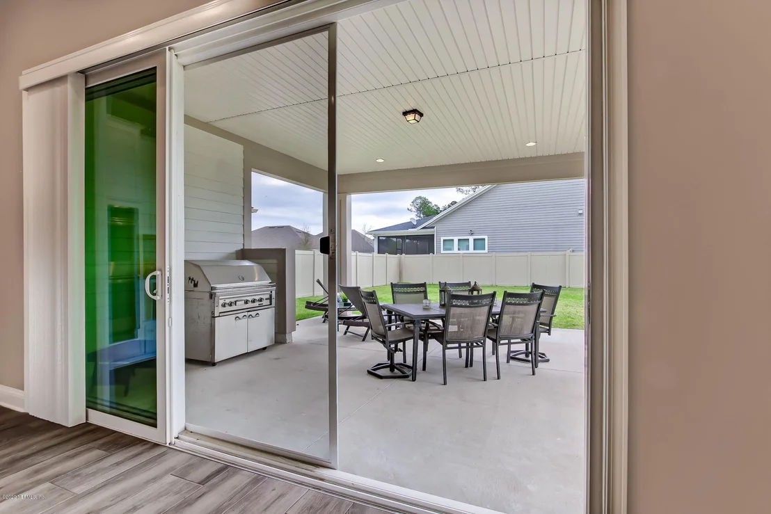 Photo of 386 OUTLOOK Drive