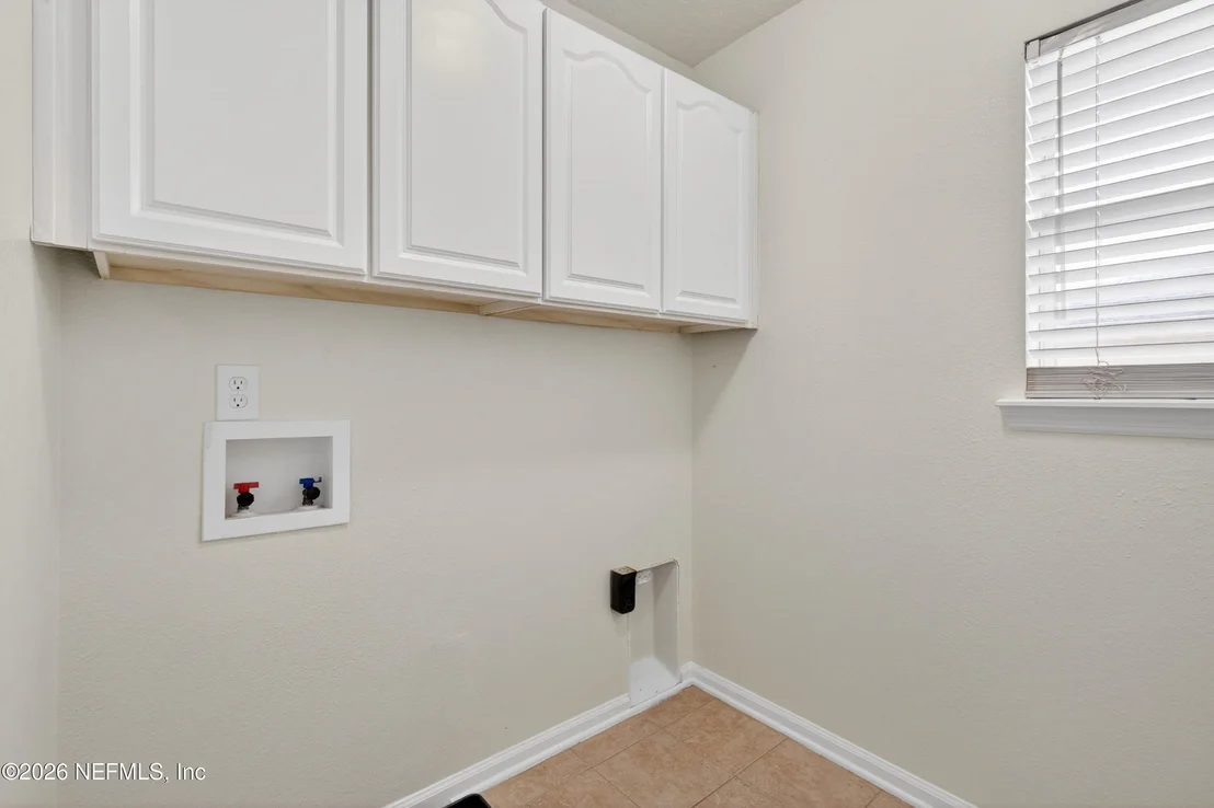 Photo of 2425 ADAMS LAKE Boulevard