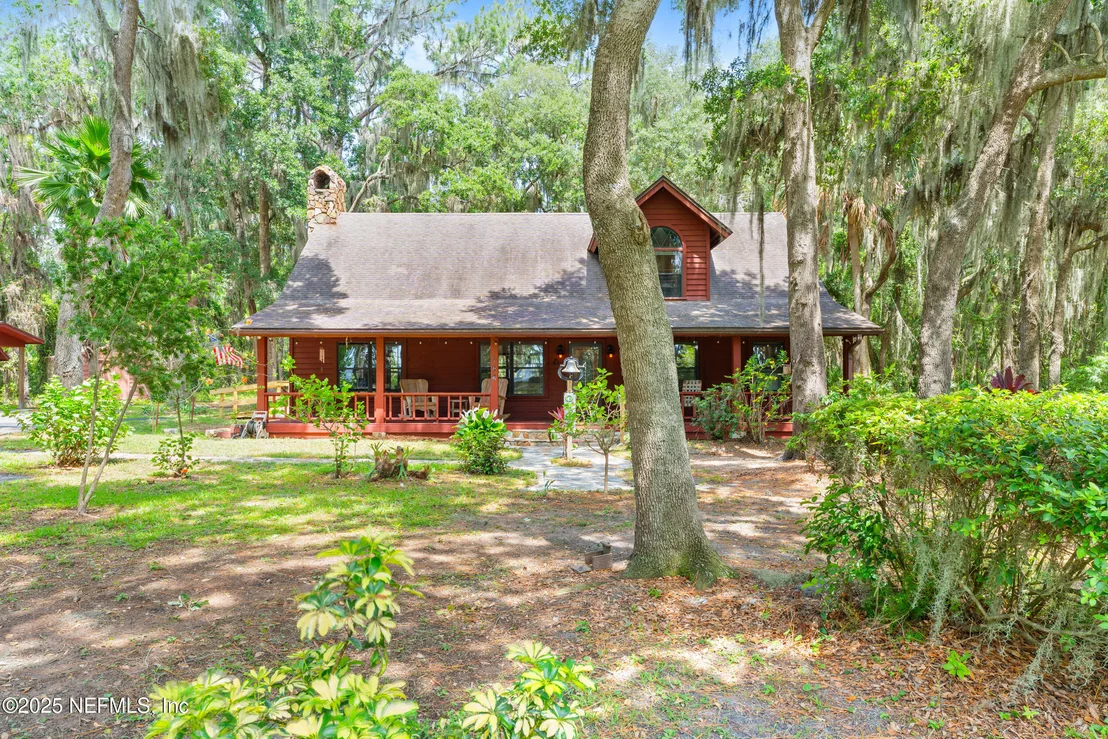 Photo of 156 COUNTY ROAD 13