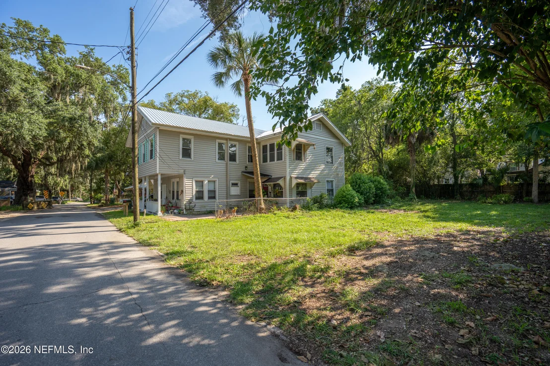 Photo of 0 DAVIS Street