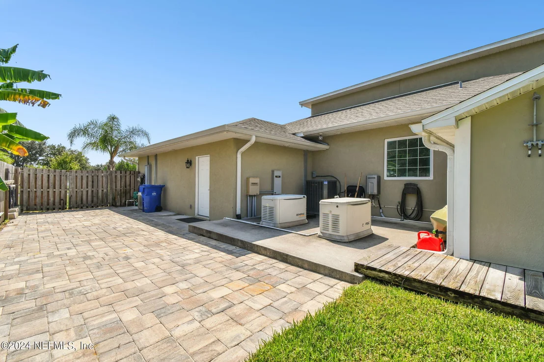 Photo of 274 DEERFIELD GLEN Drive