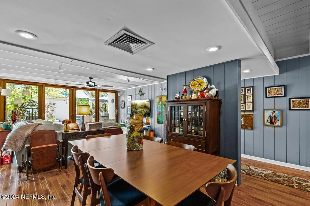 Photo of 1308 WOLFE Street