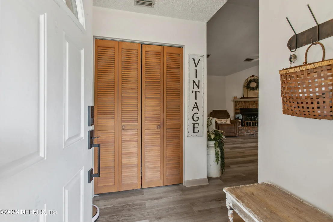Photo of 2051 CORNELL Road