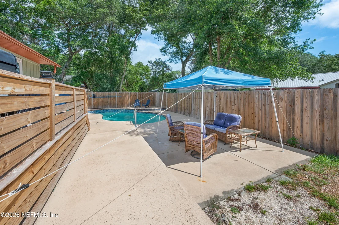 Photo of 507 GENTIAN Road