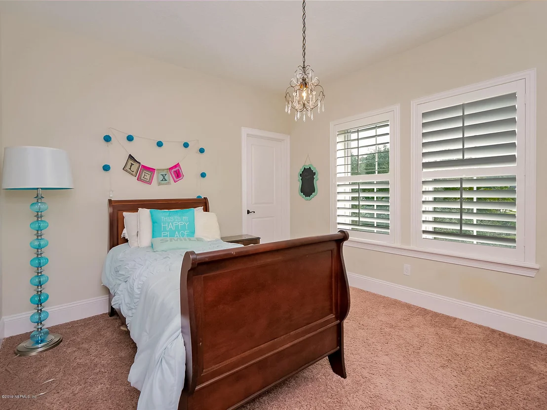 Photo of 383 EAGLE ROCK Drive