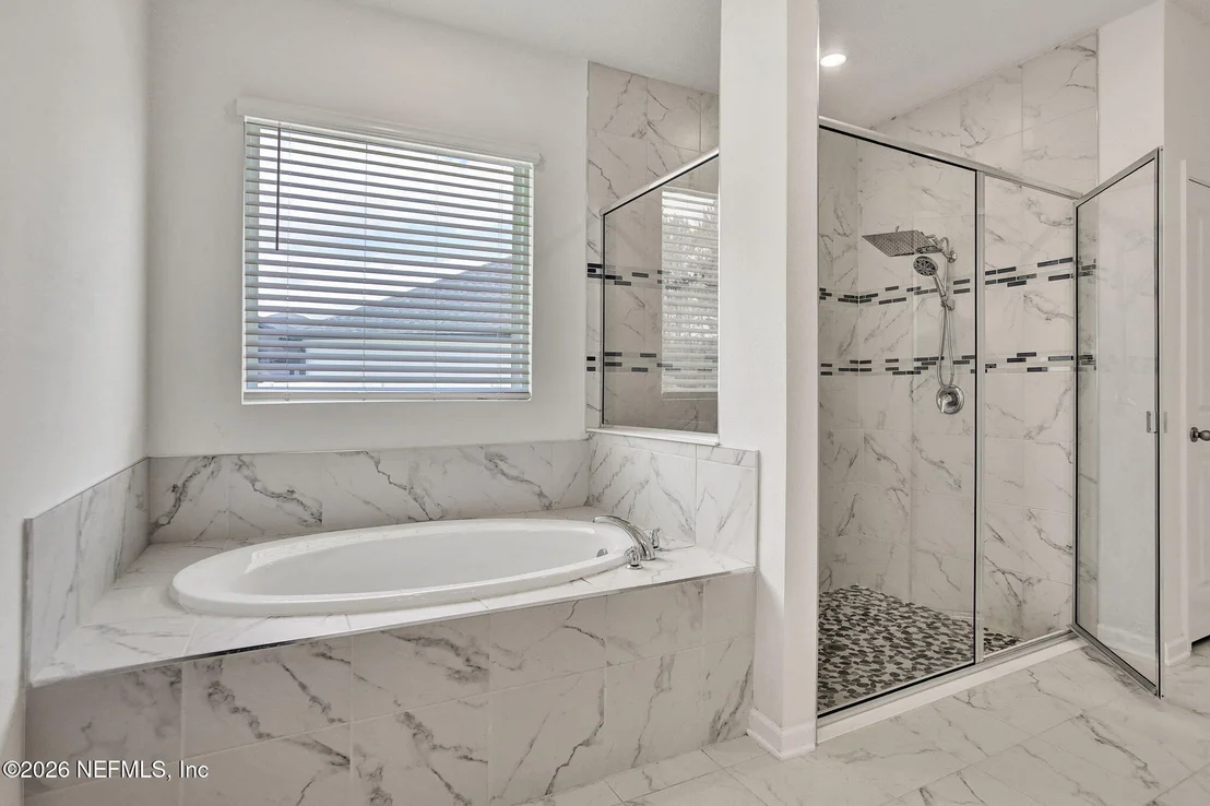 Photo of 25 SILVER LILY Way