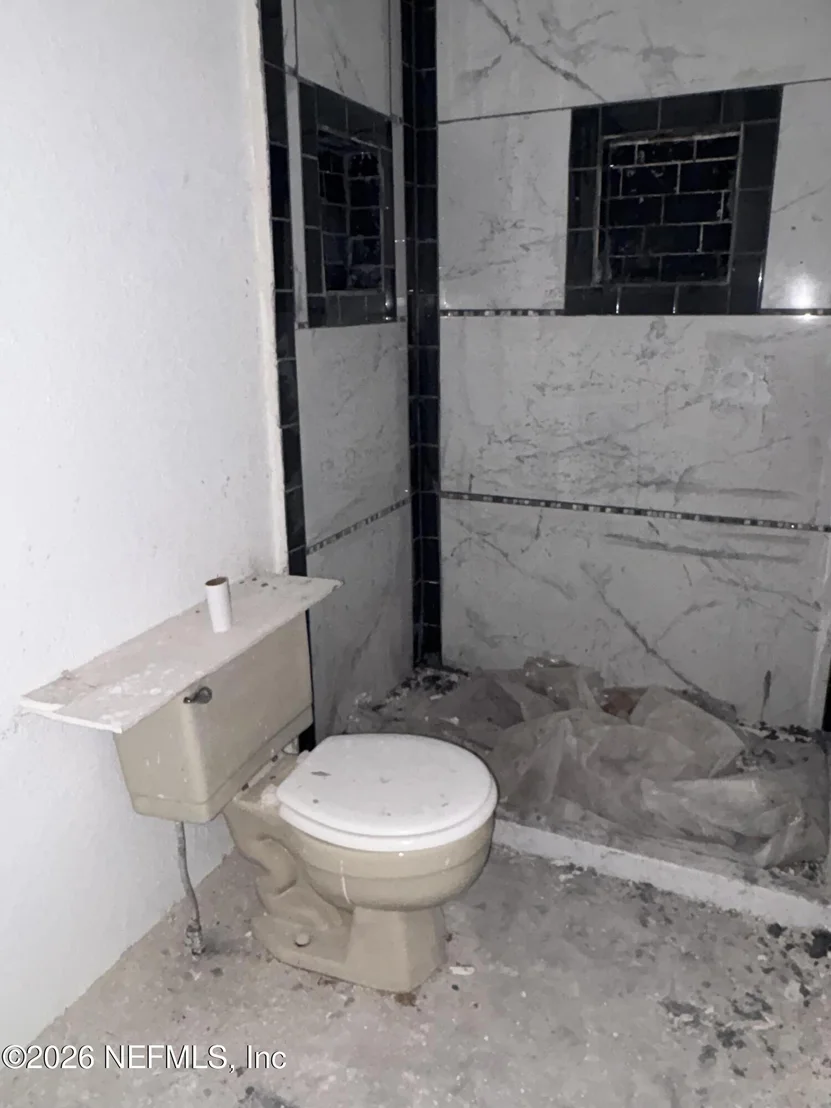 Photo of 112 DRIFTWOOD Lane
