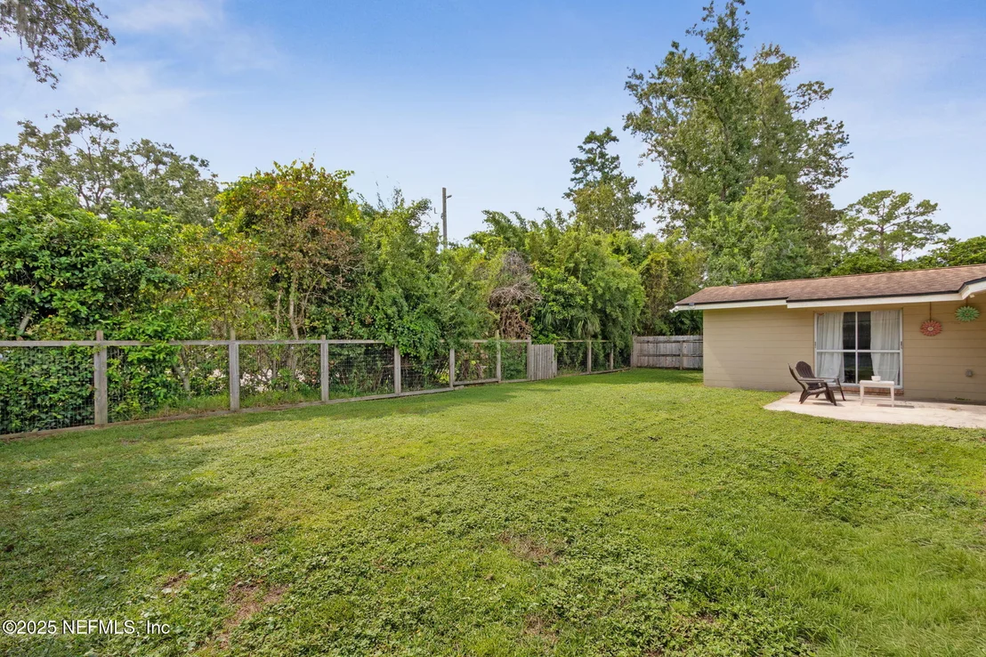 Photo of 2806 ANNETTE Circle