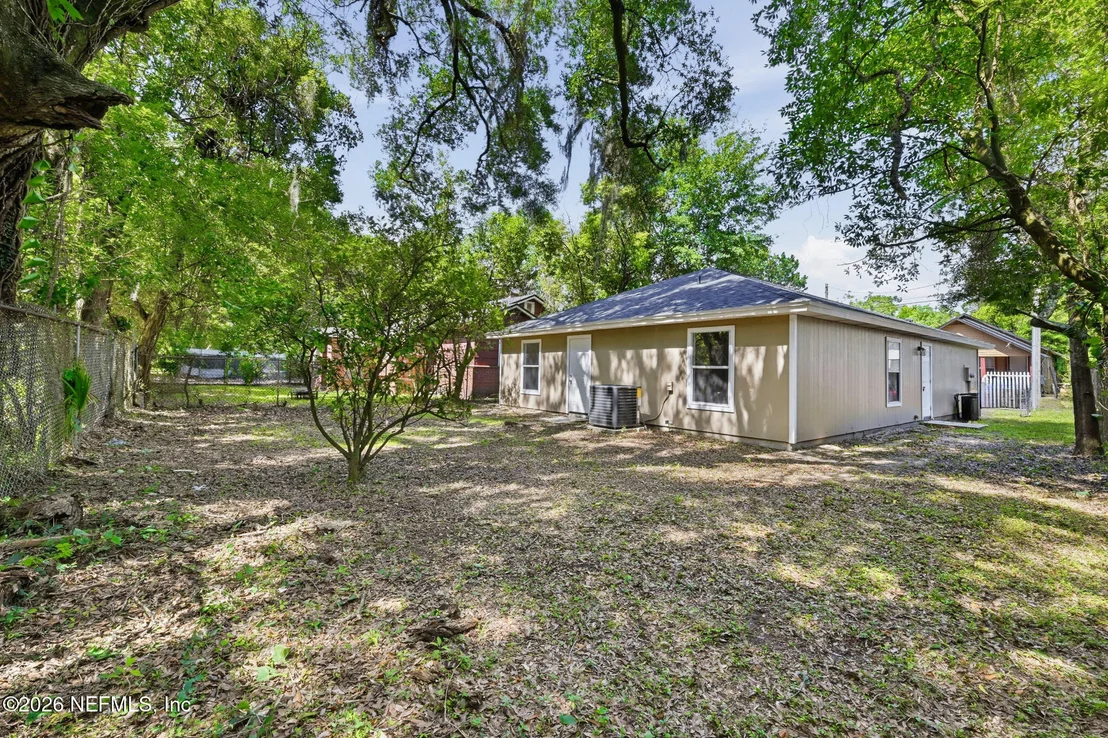 Photo of 7111 EDGE Street