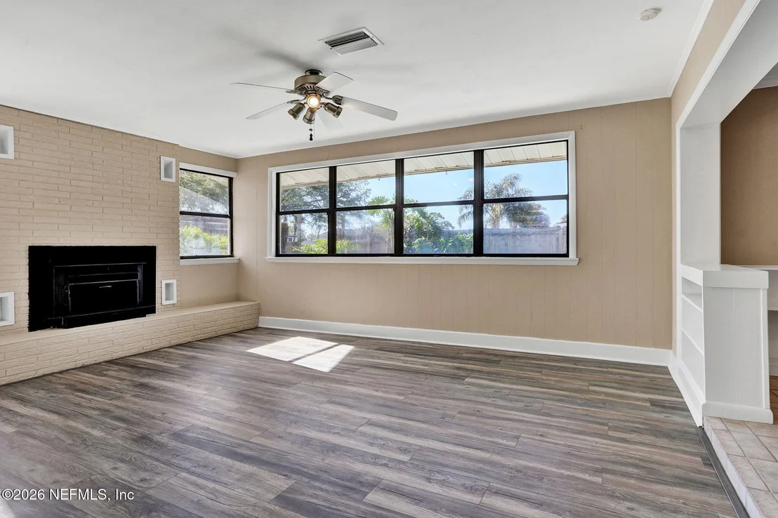 Photo of 3345 EUNICE Road