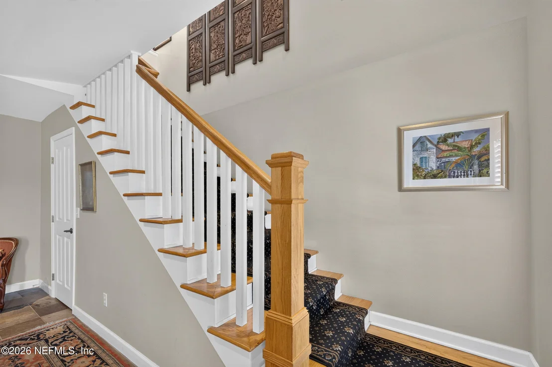 Photo of 158 WASHINGTON Street