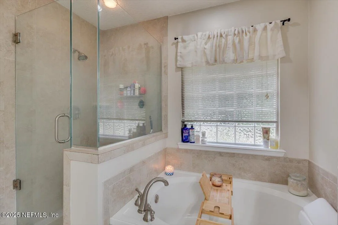 Photo of 184 SOUTHLAKE Drive