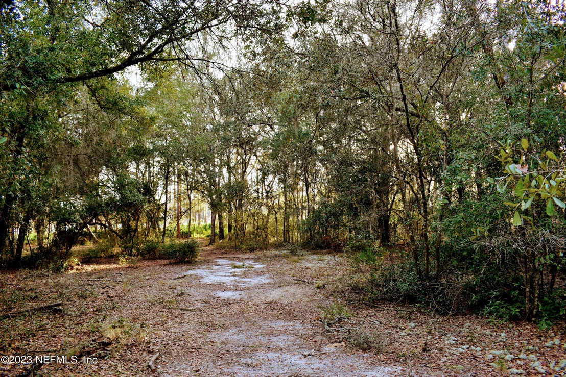 Photo of 249 SIMPSON Drive