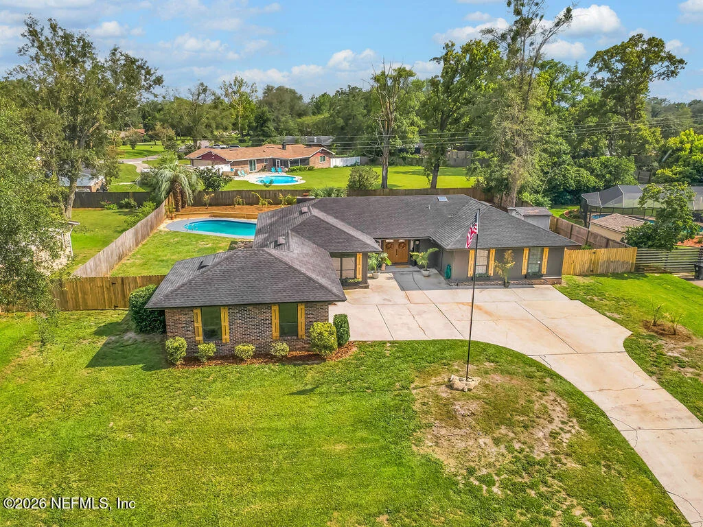 Photo of 2275 FOXWOOD Drive