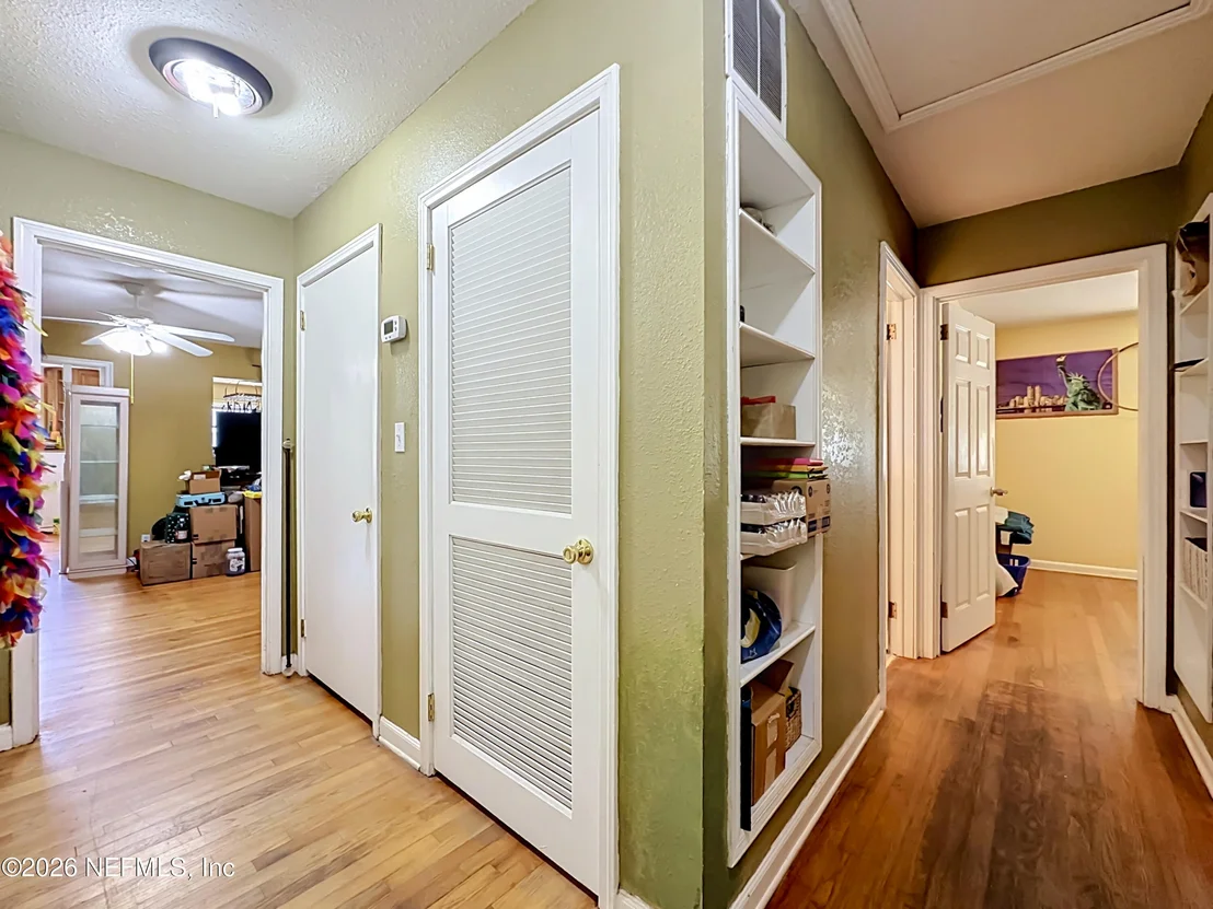 Photo of 7410 PINEVILLE Drive