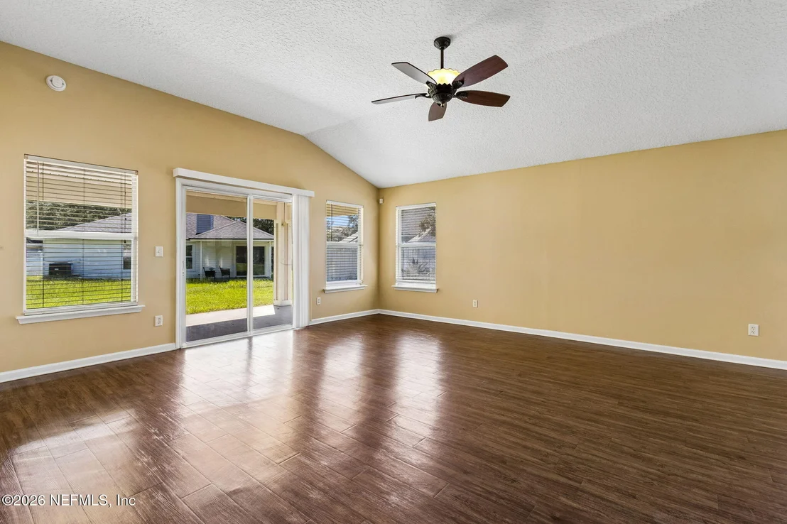 Photo of 831 TIMBERJACK Court