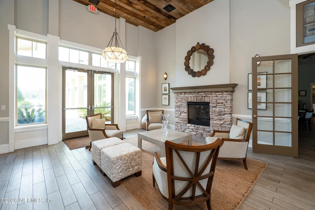 Photo of 1155 EAGLE POINT Drive