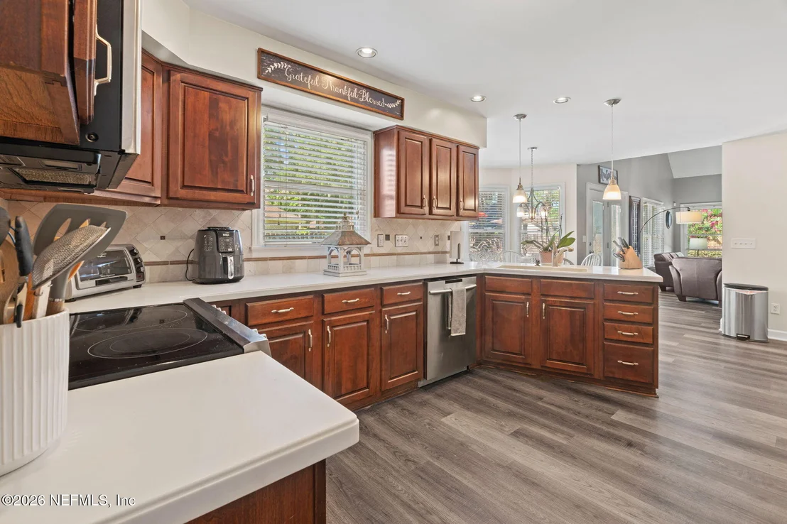 Photo of 3151 NAUTILUS Road