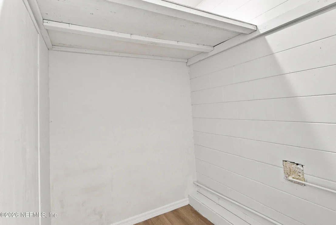 Photo of 1806 MEMORY Lane