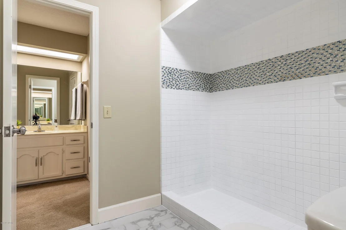 Photo of 4847 MARINERS POINT Drive
