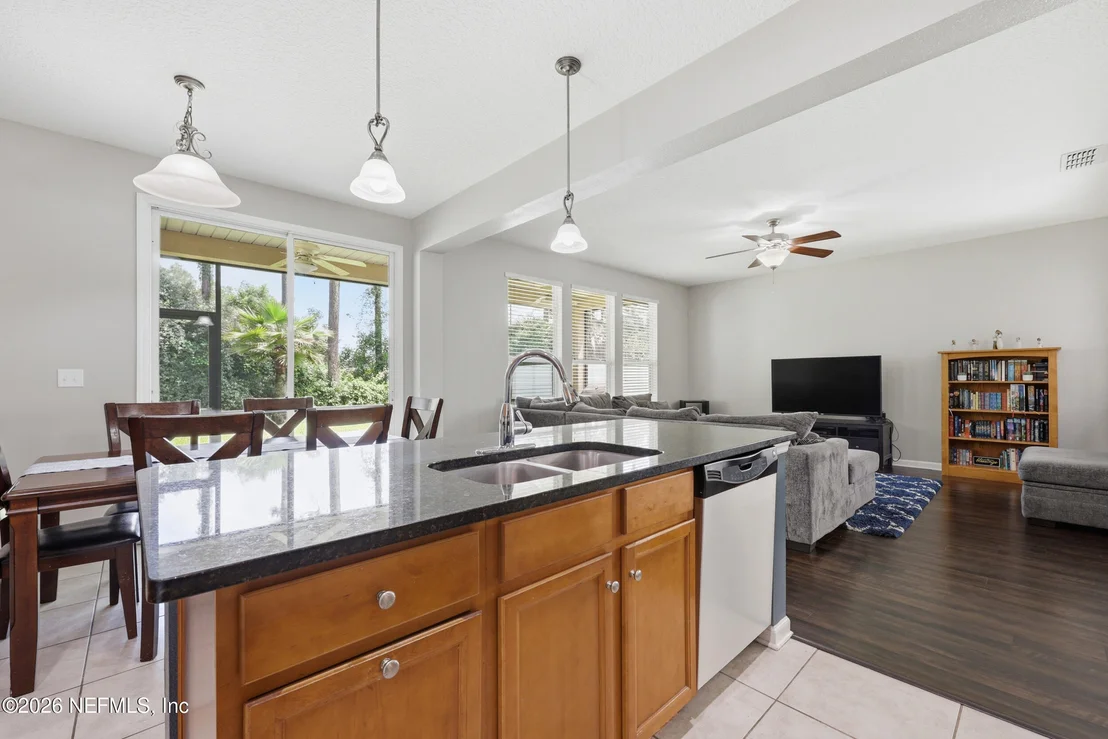 Photo of 732 BRIAR VIEW Drive