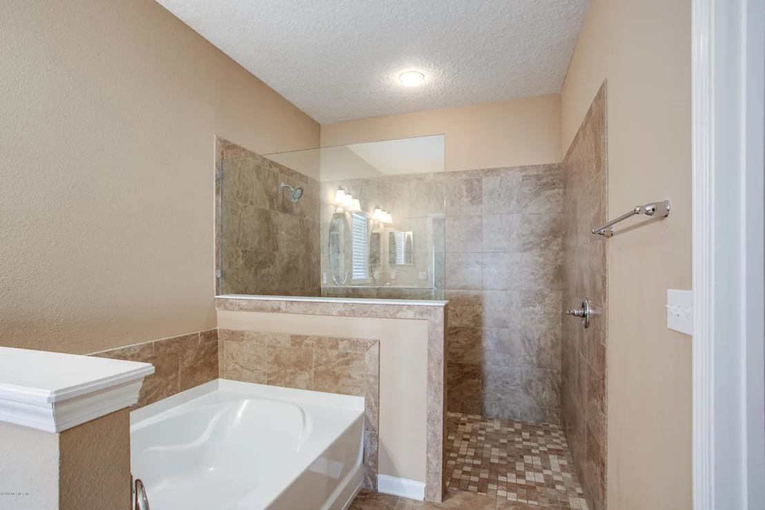 Photo of 3501 GARIBALDI Way