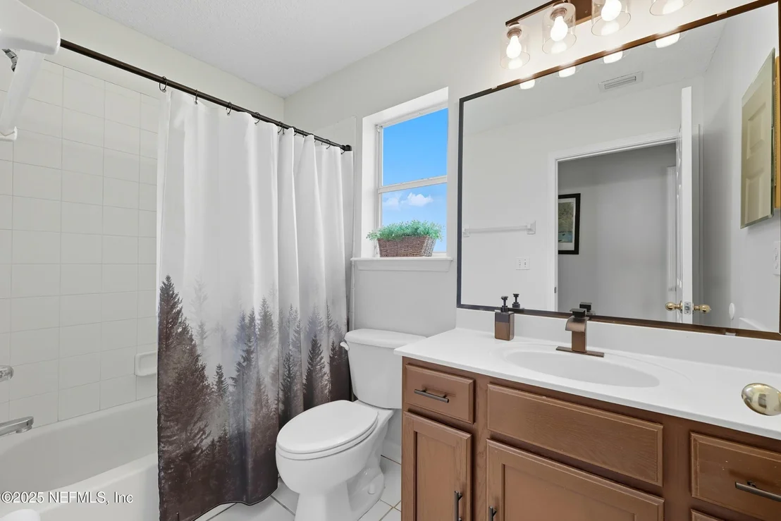 Photo of 4529 MAINMAST Lane
