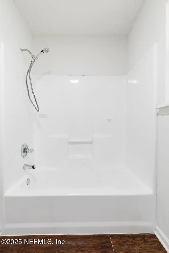 Photo of 5298 GOLFBROOK Drive