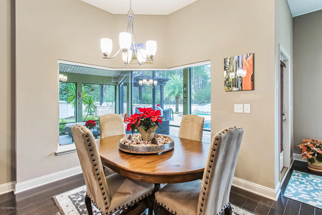 Photo of 428 PAISLEY Place