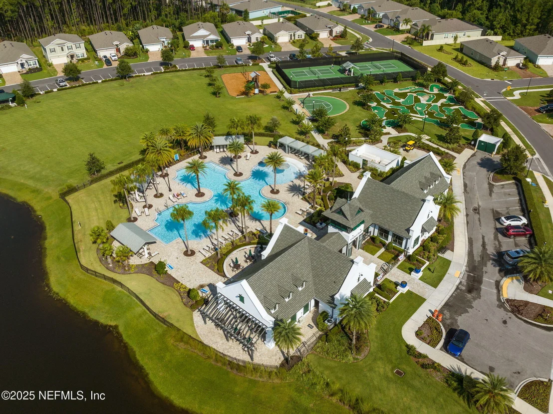 Photo of 124 TINTAMARRE Drive