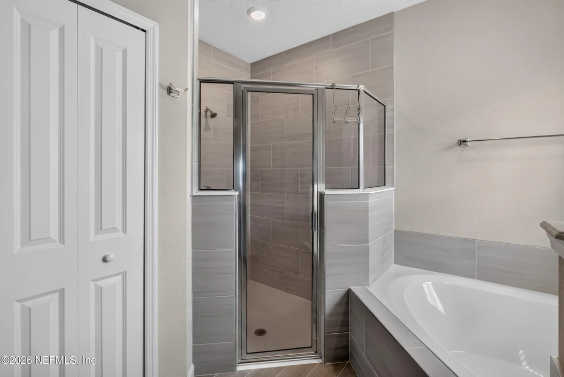 Photo of 9639 LOVAGE Lane