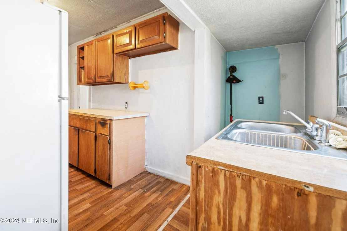 Photo of 1115 DANIEL Street