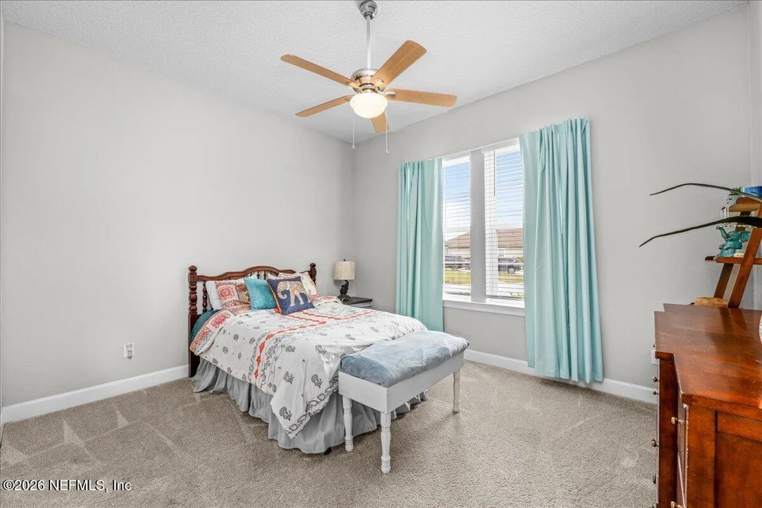 Photo of 71 LANSING Court