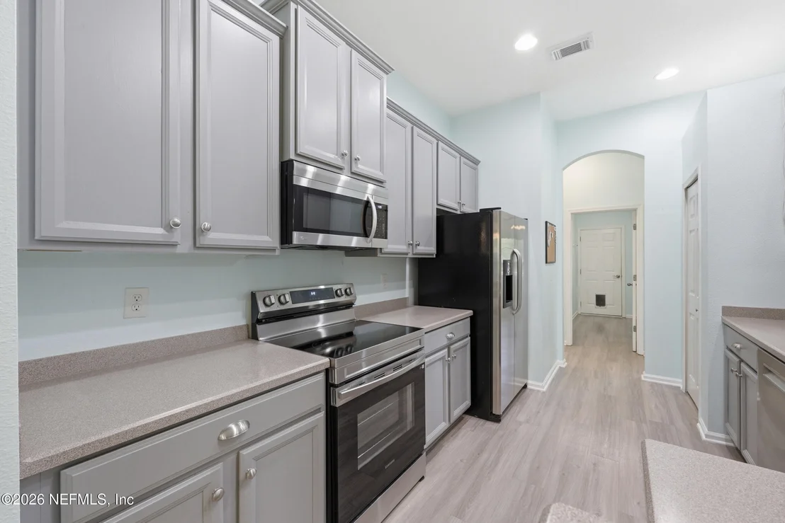 Photo of 97646 BLUFF VIEW Circle