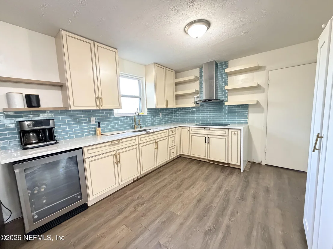 Photo of 5013 CHIVALRY Drive