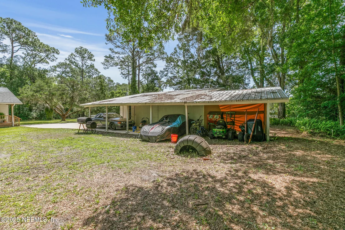 Photo of 120 STOKES LANDING Road