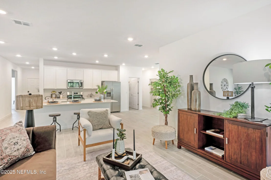Photo of 1634 LACHLAN Circle
