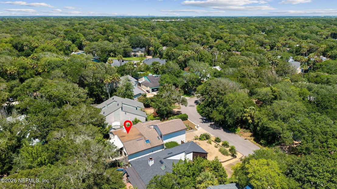 Photo of 330 GARDEN Lane