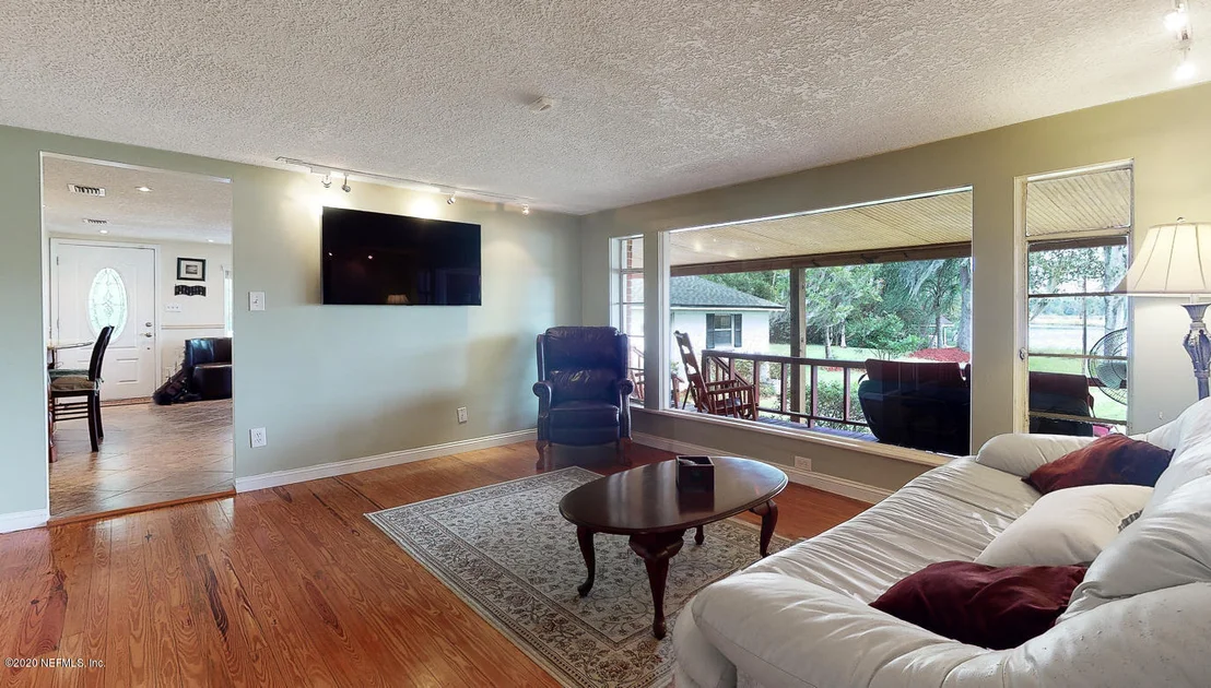 Photo of 5305 TROUT RIVER Boulevard