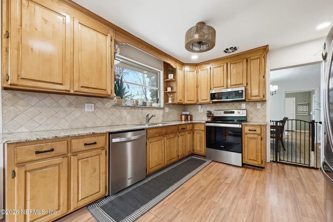 Photo of 1244 GLENGARRY Road