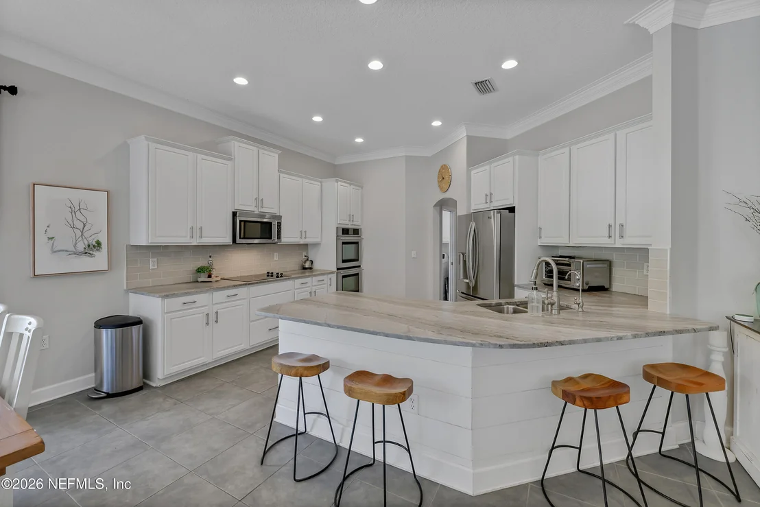 Photo of 4933 BLACKHAWK Drive