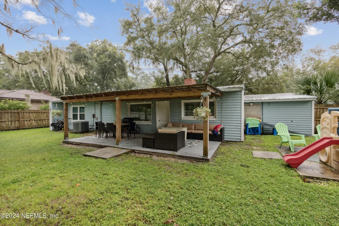 Photo of 45180 BOOTH Street