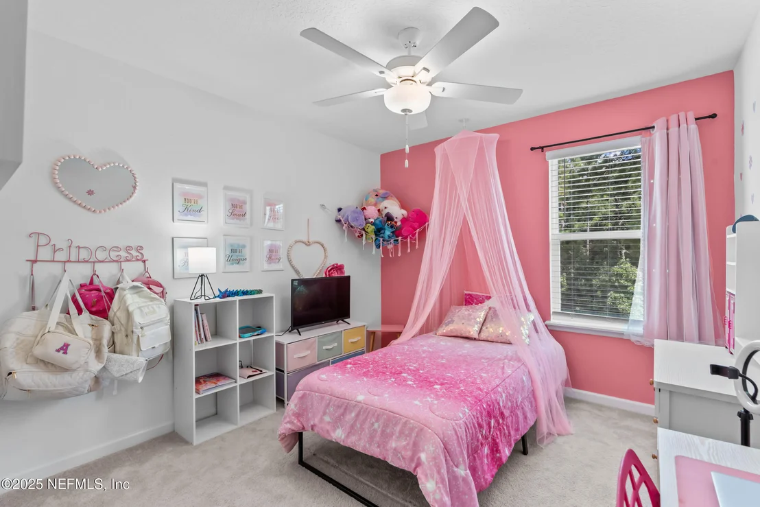Photo of 9852 LOVAGE Lane