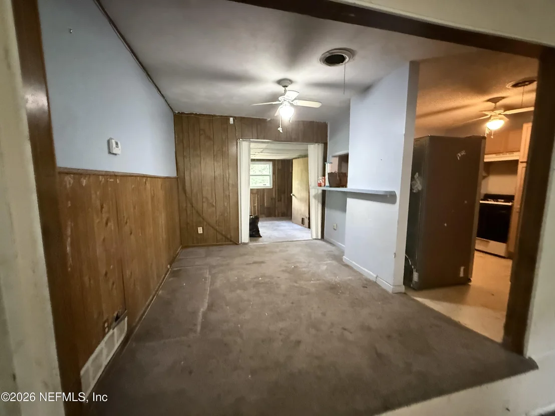 Photo of 6453 SOLANDRA Drive