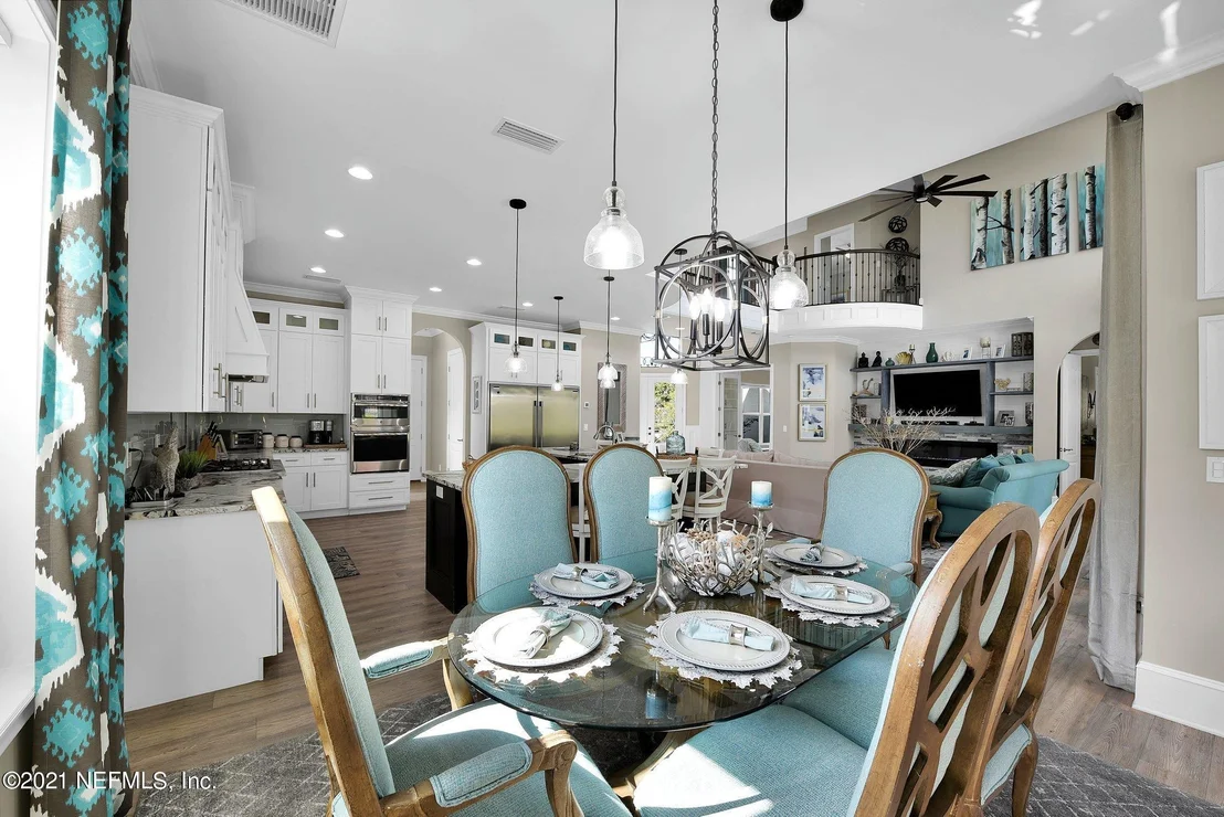 Photo of 605 DONALD ROSS Way