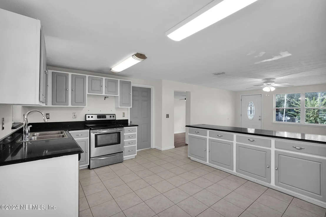 Photo of 162 VENUS Lane