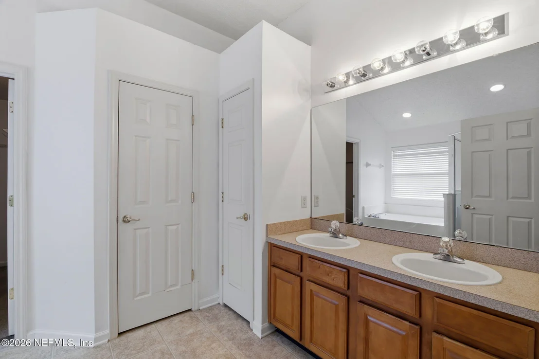 Photo of 9435 PROSPERITY LAKE Drive