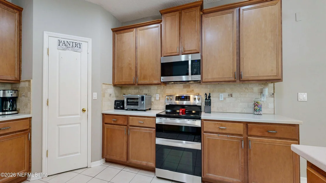 Photo of 1098 GARRISON Drive