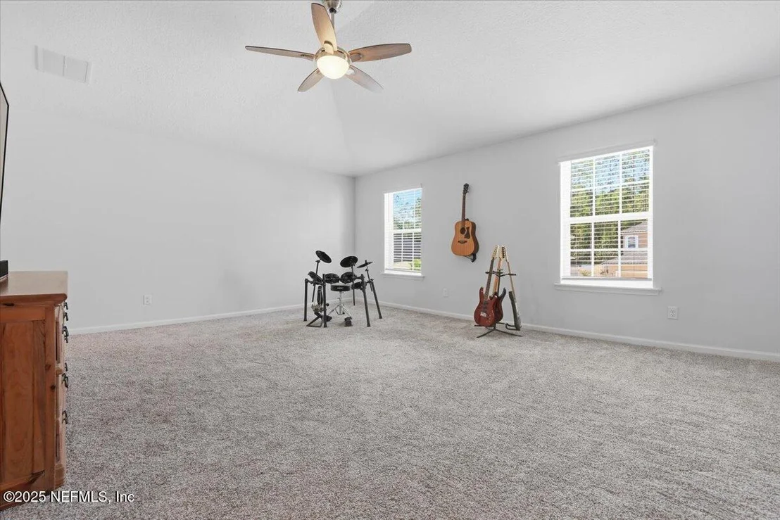 Photo of 835 LAUREL VALLEY Drive